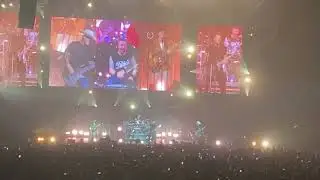 Nickelback &ldquo;Photograph&rdquo; (last chorus full band) live at the O2 Arena London 21st May 2024