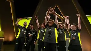 NaVi Winning BLAST Premier World Final 2021 Celebration