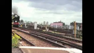 Rebuilt Merchant Navy Class No 35028 'Clan Line' hauling the VSOE Pullmans through Clapham Junction
