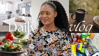 Daily Vlog | Quiet morning, Breakfast, Grocery + Cosmetic haul, Cooking dinner 💌