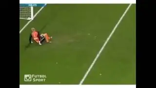 Unusual goal from goalkeeper against his own net