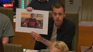 Jos D'Haese (PVDA) tegenover de Isra&euml;lische ambassadeur in het parlement