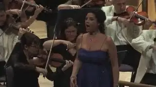 Sarah Fox sings 