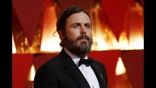Actor Casey Affleck withdraws as 2018 Oscars award presenter.