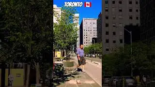 Toronto's Bike Path on Bloor Street, Downtown 🚲🍁🇨🇦