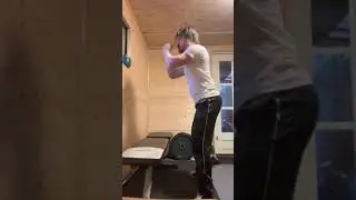 Nucleus overload legs day 1. Squats and hip thrust superset 12 reps. See description.