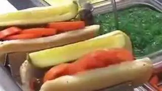 Hot Doug's &mdash; Чикаго, Иллинойс