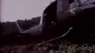 VIETNAM WAR - HOT LANDING ZONE - HELICOPTERS