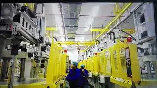 Customize Your Plastic Solution with #Fomtec Vertical Injection Molding Machine