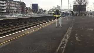 444015 departing Eastleigh