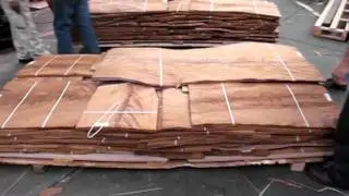 Flame mahogany Veneers under review for fine dining table production