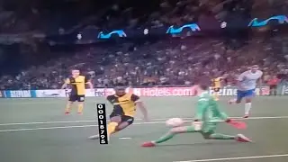 Theoson Siebatcheu goal vs man united