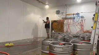 How to Clean the Walk in Cooler in 2 Minutes