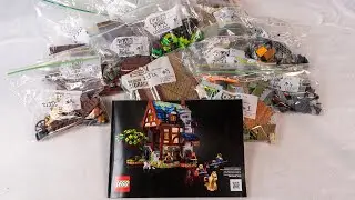Storing Lego - Medieval Blacksmith UnBuild