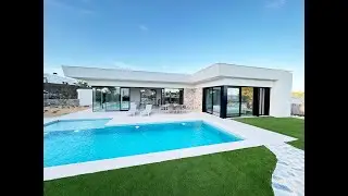 Mimosin Villa Las Colinas Golf & Country Club. Luxury detached Villa on one level with private pool.