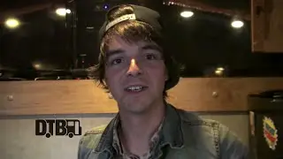 Chunk! No, Captain Chunk! / Bertrand Poncet - BUS INVADERS Ep. 700 [Warped Edition 2014]