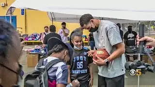 Oakland Middle-Schoolers Receive Backpacks, Inspiration From Warriors Star