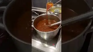 Hausgemachte Bratenso&szlig;e