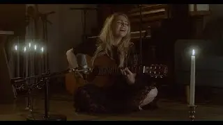 Savannah Conley - Don't Make Me Reach (Acoustic)