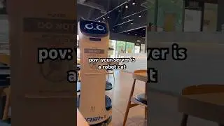 👀 ROBOT FOOD DELIVERY?? 👀 #robot #roboticcat #futuretech