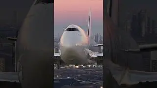 Emirates flying over Dubai#aviation #airplane #flight #emirates #dubai #boeing747