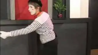 Mime Basics: Acting Tips and Techniques : How Mimes Open Doors