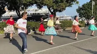 「Rock Around The Clock」
