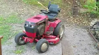Lets take the Wheel Horse 520H for a spin!