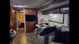 2012 Thor Motor Coach Hurricane 32A