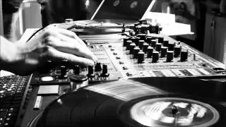 Kinetic Vibe Live @ Plastic 22 10 2005 Part 5