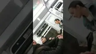 Sonia, 18 ans, stoppe un pickpocket dans le RER B &agrave; Paris !