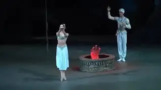 La Bayadere (extract) - Krysanova/Lantratov