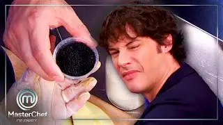 ¡Jordi come HORMIGAS! Carmina le ha engañado | MasterChef Celebrity 6
