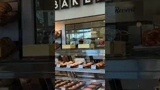 Porto's Bakery and Cafe #shorts #shortvideo #portos #bakery