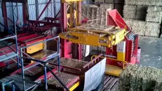 Processing oaten hay - Hunterwood Soft-Press