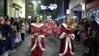 Los Reyes Magos recorren las calles de Ceuta con su cabalgata