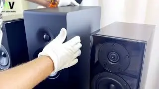 Acoustic Energy AE320-2 Opening