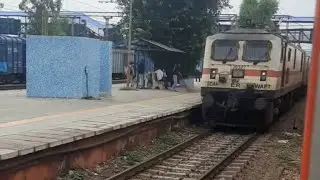 One by one rajdhani and duranto overtaking new delhi clone special train. #train #rajdhani #railway