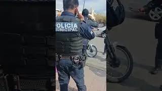 Policias pr3pot3nt3s tapando calles
