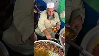 Oldest Chole Point in Peshawar | Pehalwan Lobia & Chana Chaat | Anda Chole | Khyber Bazaar Peshawar
