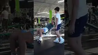 Bro hit an emote 🤣 #gym #fitness #viral #bodybuilding