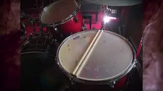 Rock Drumless backing track jam ACDC style