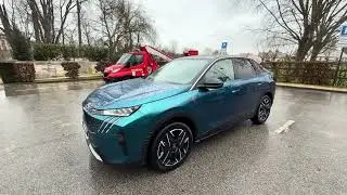 Retrouver ce 3008 hybride GT avec toit ouvrant de 2024