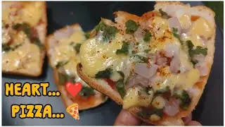 Heart❤️pizza🍕||Yummy recipe||#pizza #recipe #new #shortvideo #cheesypizza #cooking #newrecipe #trend