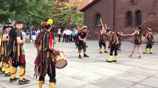 On The Border Morris - Hell's Bells