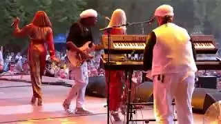 Fiesta&times;FOLD, Glasgow | 1.7.2018 | 01 | Nile Rodgers & CHIC: Everybody Dance &middot; Dance Dance Dance