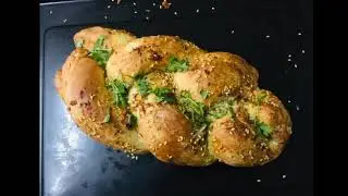 BRAIDED GARLIC BREAD -RECIPE-10