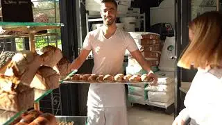 Ouverture de la boulangerie et de la boucherie de Jacky Ribault, Suzanne et Lucien à Noisy-Le-Grand.