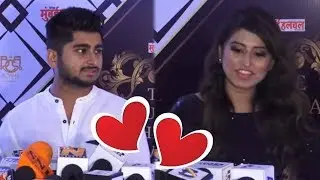 VIDEO : Deepak Thakur और Somi Khan एक अवार्ड शो में दिखे साथ, दीपक ने गाया गाना