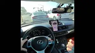 A few minutes of work for a Grubhub delivery driver